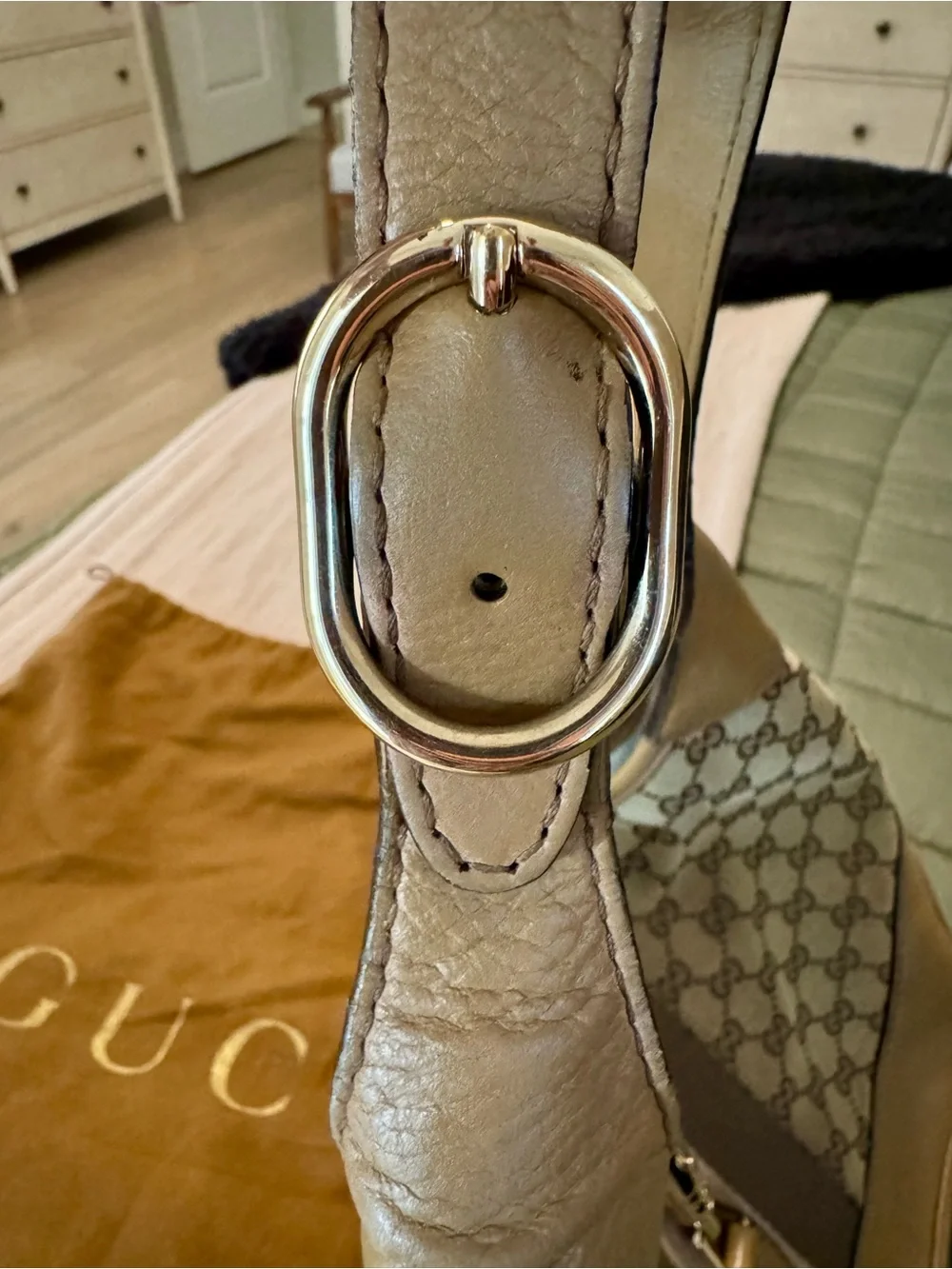 Gucci Jackie Vintage Tan and Beige GG Canvas Hobo Bag